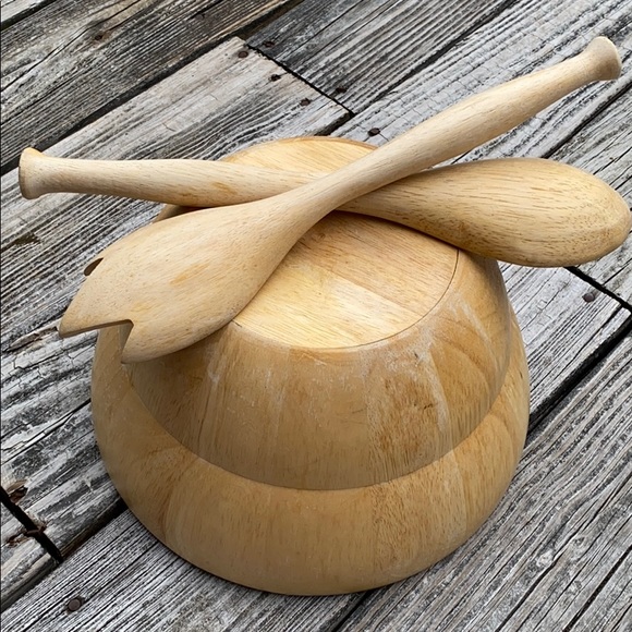 Wooden Salad Bowl with Thongs - Picture 16 of 16